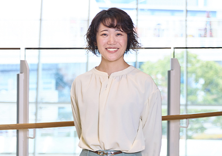 施設課 3年目　十時さん